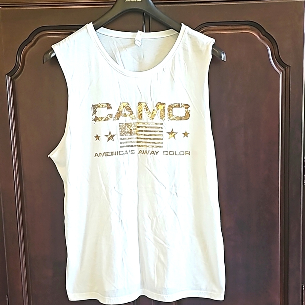 Vet Friends No Sleeve T-Shirt XXL Camo America's Away Color